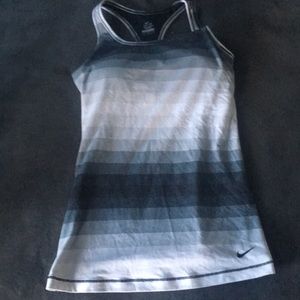Nike workout tank